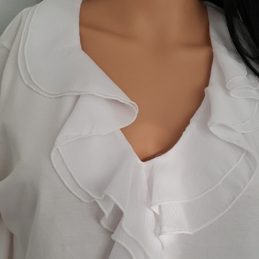 All💋5/$25 Chiffon & Knit Blouse